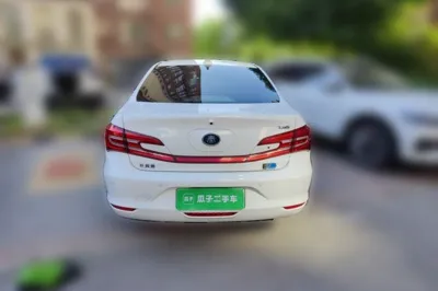 BYD Qin New Energy 2018, 92700 км, за 7521 USD