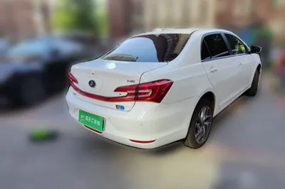 BYD Qin New Energy 2018, 92700 км, за 7521 USD