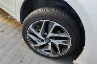 BYD Qin New Energy 2018, 92700 км, за 7521 USD