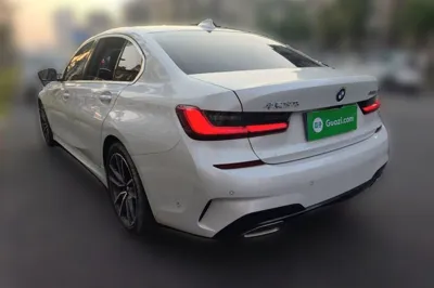 BMW 3 Series 2021, 53600 км, за 22462 USD