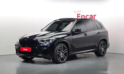 BMW X5 · 2023 год