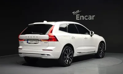 Volvo XC60 2024, 35223 км, за 30987.77 USD