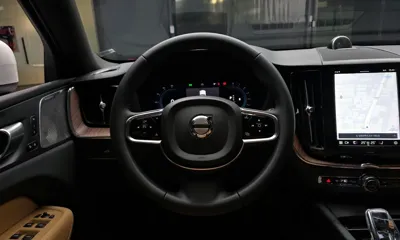 Volvo XC60 2024, 35223 км, за 30987.77 USD - фото 13