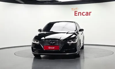 Hyundai Grandeur 2018, 55367 км, за 10944.63 USD