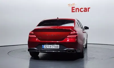 Genesis G70 2022, 96617 км, за 15460.85 USD