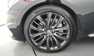 Genesis G80 2017, 61451 км, за 12994.86 USD