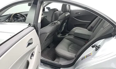 Mercedes-Benz CLS-Class 2010, 69590 км, за 6500.68 USD - фото 12