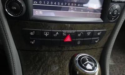 Mercedes-Benz CLS-Class 2010, 69590 км, за 6500.68 USD - фото 15