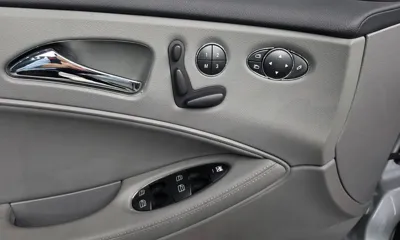 Mercedes-Benz CLS-Class 2010, 69590 км, за 6500.68 USD - фото 16