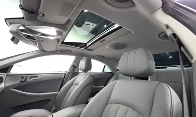Mercedes-Benz CLS-Class 2010, 69590 км, за 6500.68 USD - фото 17