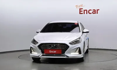 Hyundai Sonata 2019, 127869 км, за 7676.3 USD