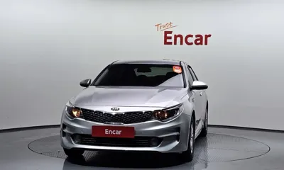 Kia K5 2016, 139147 км, за 4992.12 USD