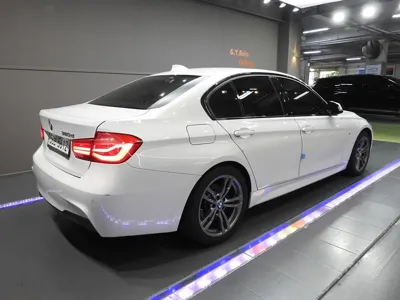BMW 3-Series 2018, 160846 км, за 10083.28 USD