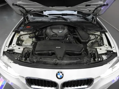 BMW 3-Series 2018, 160846 км, за 10083.28 USD - фото 6