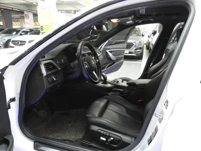 BMW 3-Series 2018, 160846 км, за 10083.28 USD - фото 10