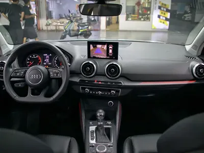 Audi Q2L 2022, 12000 км, за 21482.81 USD