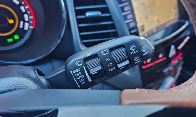 KG_Mobility_Ssangyong TIBOLI 2019, 62326 км, за 7466.14 USD - фото 19