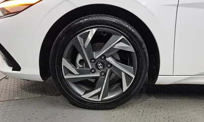 Hyundai Avante 2024, 11683 км, за 14713.6 USD