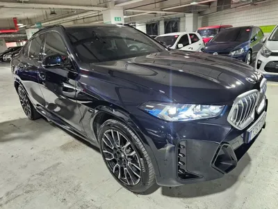 BMW X6 2024, 17376 км, за 52023.2 USD