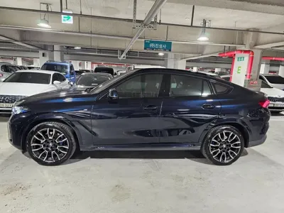 BMW X6 2024, 17376 км, за 52023.2 USD