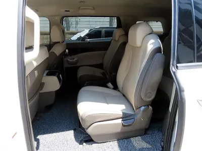 Kia Canival 2023, 49940 км, за 18773.8 USD - фото 6