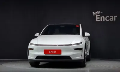 Tesla Model Y 2025, 17617 км, за 40304.22 USD