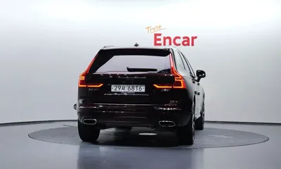 Volvo XC60 2019, 50702 км, за 20021.01 USD