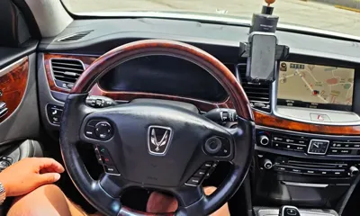 Hyundai Equus