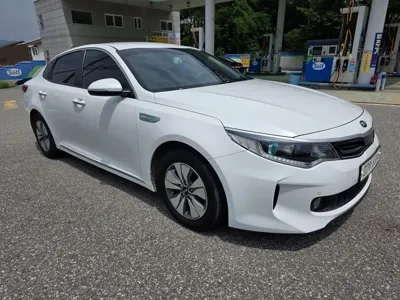 Kia K5 2018, 162786 км, за 6830.61 USD