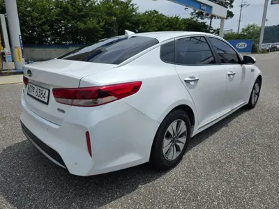 Kia K5 2018, 162786 км, за 6830.61 USD