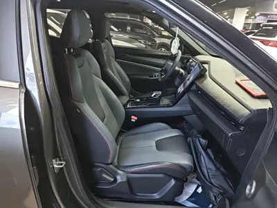 Geely Boyue 2023, 33100 км, за 9518.33 USD - фото 25