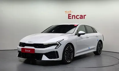 Kia K5 · 2025 год