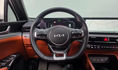 Kia K5 2025, 12308 км, за 17549.65 USD - фото 14