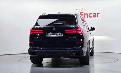 BMW X5 2026, 4357 км, за 101746.1 USD