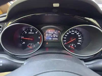 Kia Canival 2015, 132168 км, за 6630.69 USD - фото 13