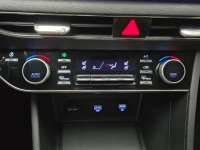 Hyundai Sonata 2023, 86650 км, за 9148.92 USD - фото 16