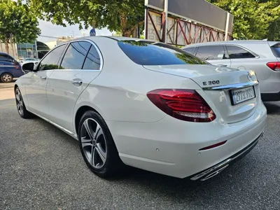 Mercedes-Benz E-Class 2019, 29500 км, за 16895.27 USD - фото 5