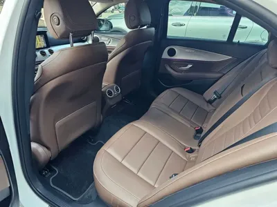 Mercedes-Benz E-Class 2019, 29500 км, за 16895.27 USD - фото 11