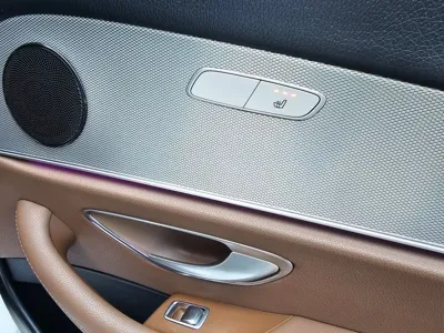 Mercedes-Benz E-Class 2019, 29500 км, за 16895.27 USD - фото 12