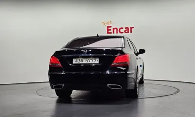 Hyundai Equus 2011, 244204 км, за 3835.4 USD
