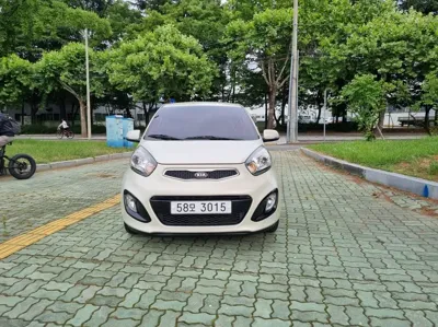 Kia Morning 2013, 29569 км, за 3120.52 USD
