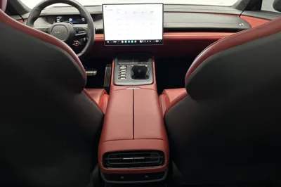 Xiaomi Auto SU7 2024, 34200 км, за 35659 USD - фото 37
