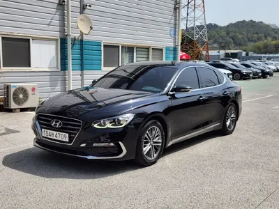 Hyundai Grandeur · 2017 год