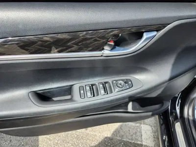 Hyundai Grandeur 2017, 117000 км, за 8532.58 USD - фото 7
