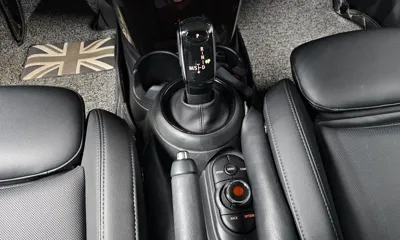 MINI Cooper 2021, 30142 км, за 10786.64 USD - фото 9