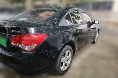Chevrolet Cruze 2014, 20200 км, за 4151 USD