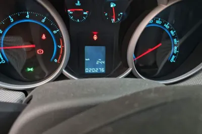 Chevrolet Cruze 2014, 20200 км, за 4151 USD - фото 9