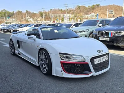 Audi R8 2015, 50700 км, за 71661.28 USD