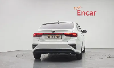 Kia K3 2021, 53856 км, за 9058.68 USD