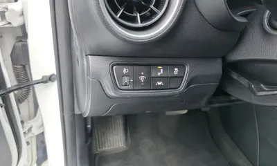Kia K3 2021, 53856 км, за 9058.68 USD - фото 12
